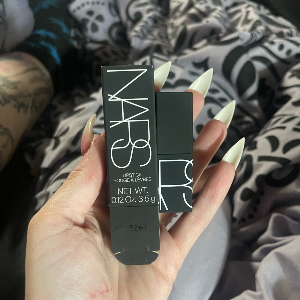 NARS Lipstick shade Bad Reputation